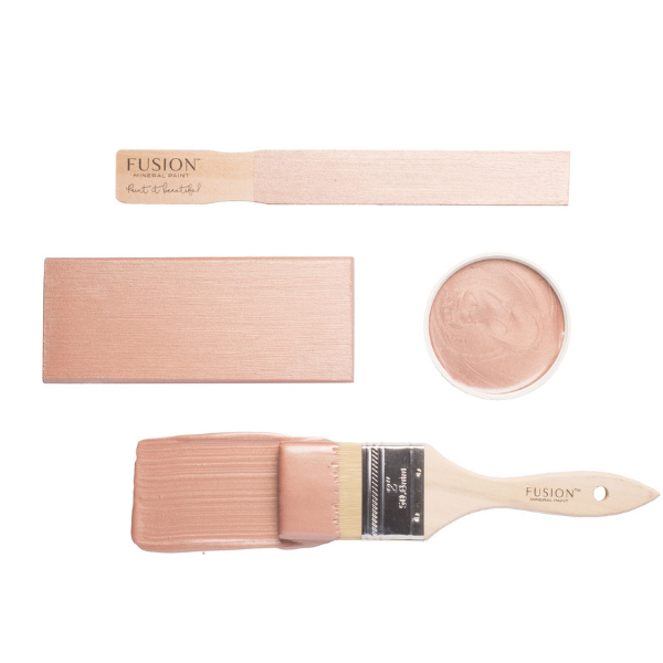 Roségold-Metallic-Lackierung