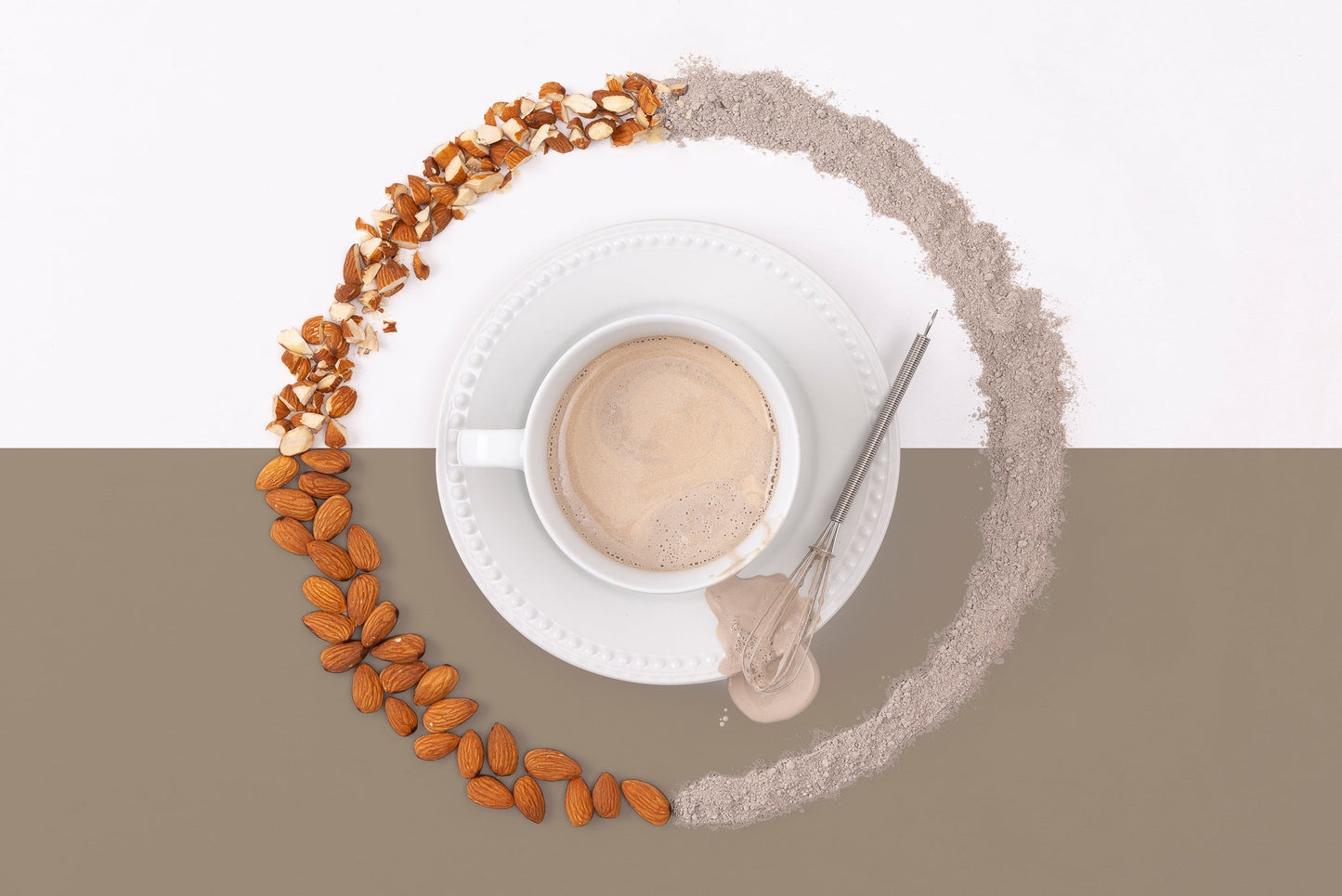 Mandel Latte